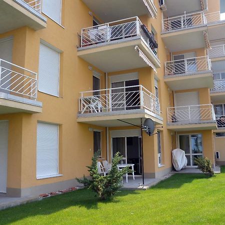 Apartment In Siofok/Balaton 19671 Esterno foto